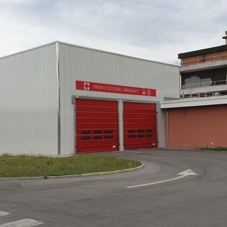 Bernate Ticino: infortunio sul lavoro, 39enne cade da due metri