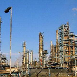 IP acquisisce gli asset per carburanti e raffinazione di Esso. Nella maxi operazione anche la SARPOM di Trecate ed Arluno