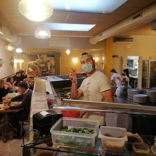 Bar e ristoranti al chiuso, doccia in palestra, tifosi sugli spalti, stop al coprifuoco: da martedì 2 al 14 giugno, verso la riapertura totale in regione