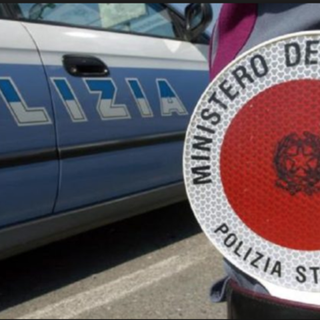 Documenti falsi alla Polizia stradale, camionista in arresto