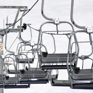 Sci chiuso per Covid, Fontana: «Riaperture e cambiamenti di colore delle regioni decisi in maniera schizofrenica» Sci chiuso per Covid, Fontana: «Riaperture e cambiamenti di colore delle regioni decisi in maniera schizofrenica»