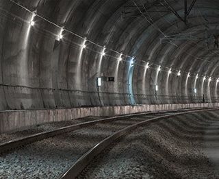 Milano, uomo muore sui binari della metro gialla