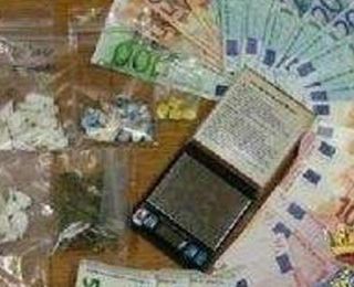 Droga party e spaccio: 30enne arrestato a Milano