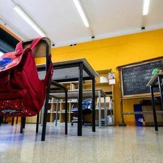 Albairate: percosse, umiliazioni e offese ai bambini di una scuola, indagato insegnante elementare