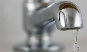 Vigevano: condominio ostaggio di inquilini morosi, utenti senza acqua da tre mesi