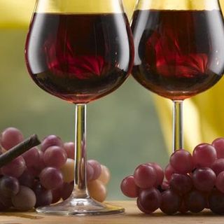 Vino: Coldiretti, bene decreto, salva da macero 50 mln di etichette