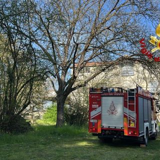 Turbigo: operai bloccati a 25 metri di altezza, salvati dai vigili del fuoco