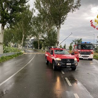 Un intervento dei vigili del fuoco - foto dalla direzione regionale