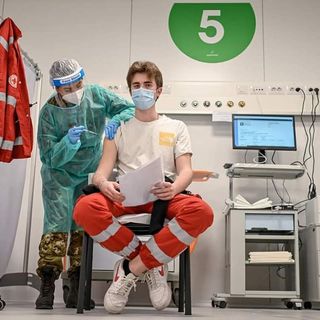 Vaccini anti Covid, in Lombardia superato il milione di dosi