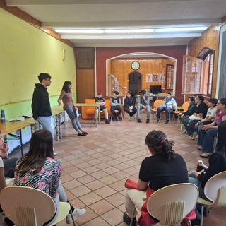 Vigevano, a scuola di legalità: gli studenti di seconda media della Robecchi fanno educazione civica in via Oroboni