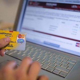 I consigli utili di Poste Italiane contro le frodi online