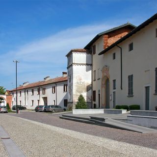 Borgo San Siro, il sindaco obbliga i cittadini all’utilizzo della mascherina