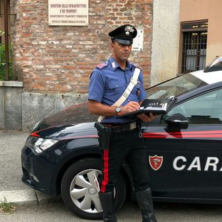 Pavia: sorpreso mentre barava all'esame di guida, nei guai un 32enne