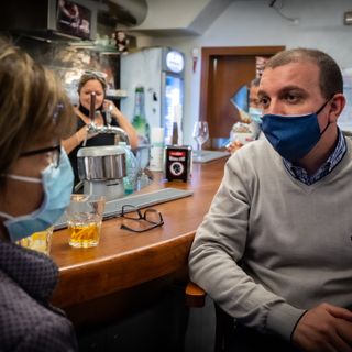 “Un caffè con il sindaco”, buona la prima: prosegue l’iniziativa nei bar di Broni