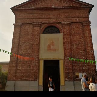 Cassolnovo, sabato scorso ben cinque battesimi. A ricevere il sacramento i figli dei richiedenti asilo