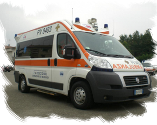 Pieve del Cairo: si ribalta con il camion, ferito lievemente un 71 enne