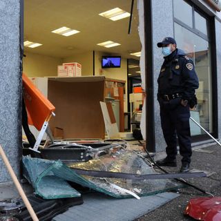 Assaltavano bancomat nella provincia di Milano (e non solo): in manette la &quot;banda dei moldavi&quot;