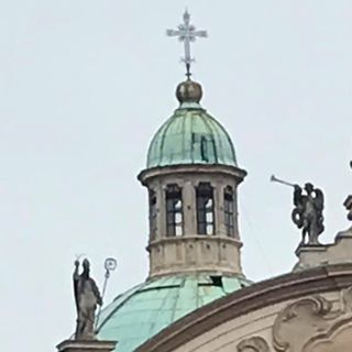 Vigevano: fulmine sul Duomo. Danni contenuti ma la Cattedrale resterà chiusa