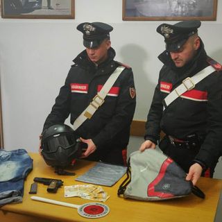 Giussago: minorenne rapina una farmacia e viene denunciato