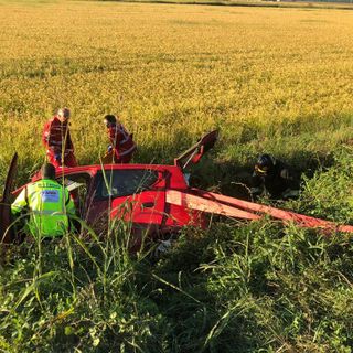 Lomello: esce di strada con l'auto, donna 70enne in gravi condizioni