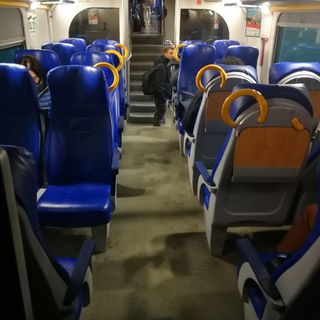 Coronavirus, calo netto di pendolari sulla linea ferroviaria Milano-Mortara-Alessandria