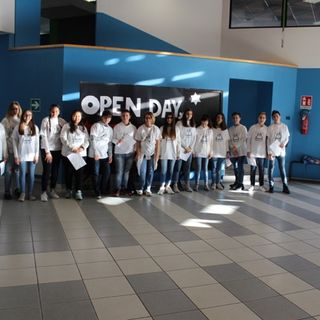 Vigevano: open day all’istituto Robecchi, con il nuovo laboratorio di robotica