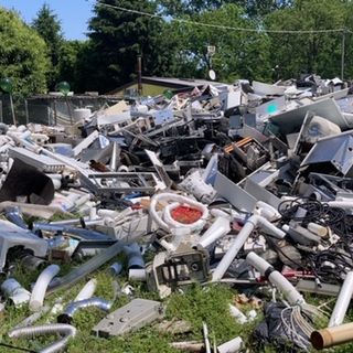 Vigevano: sequestrata una discarica di impianti termici dismessi in strada Longorio