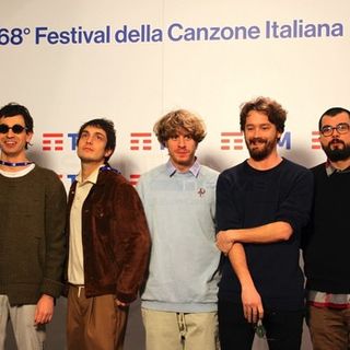 Lo Stato Sociale a #Sanremo2018: &quot;Puoi ballare la salsa acrobatica a 80 anni se lo fai con il cuore&quot;