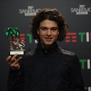 Leo Gassman alla premiazione in sala stampa Ariston Roof
