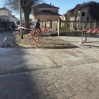 Robbio, tre nuovi parcheggi ed un’aiuola in via Preve