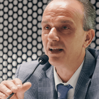 L'impatto del Covid-19 sull'economia in Lombardia: nel 2020 il Pil registrerà il -9,6%, consumi -9,1%, investimenti -13,6%