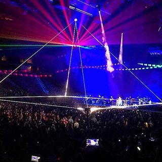 Il Forum di Assago ai piedi di Roger Waters