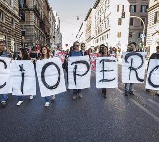 Coronavirus. I sindacati lombardi di metalmeccanici, chimici, tessili e gomma plastica: «Mercoledì 25 marzo sciopero regionale di 8 ore»