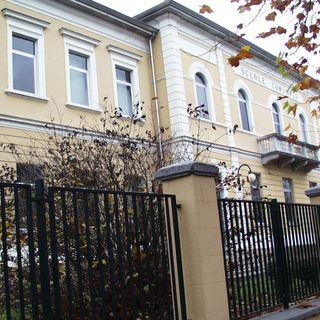 Alla scuola elementare di Dorno si realizza un piccolo orto dove viene seminata la zucca Bertagnina