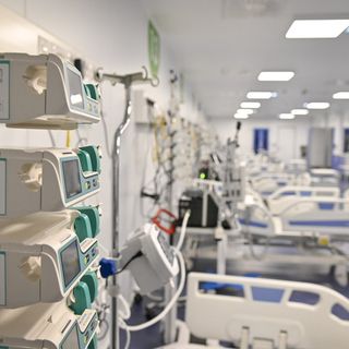 Covid-19, in Italia nuovo record di contagi: sono 40.902. Lombardia +10.634, Piemonte +5.258, Campania +4.079, Veneto +3.605