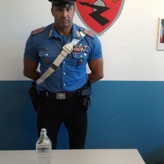 Vigevano: minaccia il suicidio dalla finestra ma viene fermato dai carabinieri