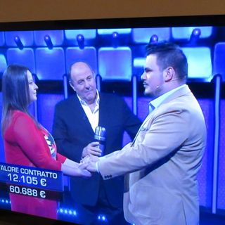 - FOTONOTIZIA - Coppia di Vigevano vince 60.688 euro al quiz di Gerry Scotti
