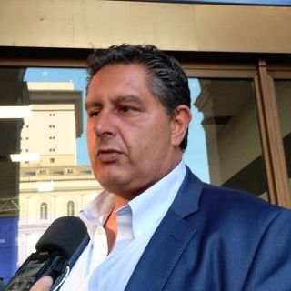 Lettere al Direttore: poesia per Giovanni Toti governatore della regione Liguria di Francesco Lena