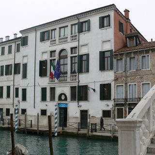 San Donà di Piave: Arrestato 33 enne con l'accusa di violenza sessuale e sfruttamento della prostituzione