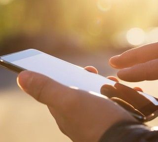Autocertificazione per gli spostamenti, arriva il formato digitale da tenere nello smartphone