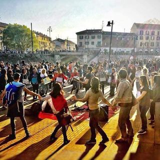 A Vigevano arriva &quot;Per Natale regalo abbracci 2019&quot;