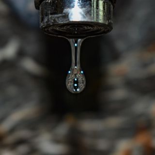 Acque scure e batteri a Cava Manara, paura nel Pavese