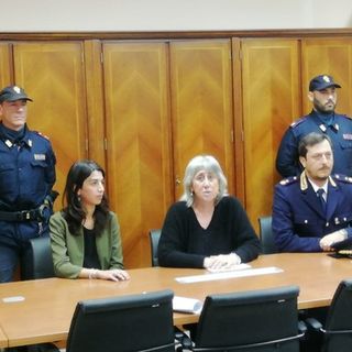 La conferenza stampa di stasera in Procura a Varese: al centro il procuratore capo Daniela Borgonovo accanto al pm Giulia Grillo e al capo della squadra mobile Maurizio Greco