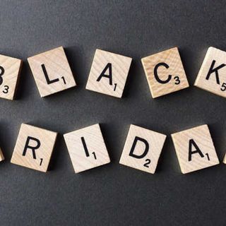 Black Friday, gli italiani spenderanno 1.3 miliardi di euro online