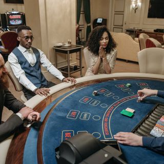 Tutto ciò che devi sapere per iniziare a giocare a Blackjack