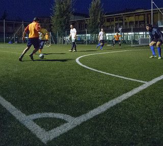 Il ministro Spadafora apre alle partite di calcetto e allo sport di base: «Dati incoraggianti, possibile ripartenza il 15 giugno»