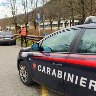 Vanno avanti i controlli dei carabinieri per far rispettare il decreto anti contagio
