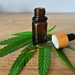 I benefici per la salute dei prodotti CBD ne aumentano la popolarità
