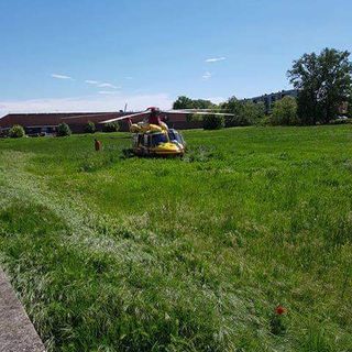 Vigevano: precipita da un balcone in strada Regina, grave una ragazza 18enne