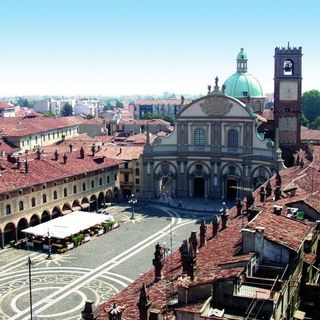 Vigevano: a San Valentino una passeggiata tra passato e presente. La città dai molti volti, vi aspetta per mostrarsi in tutta la sua bellezza